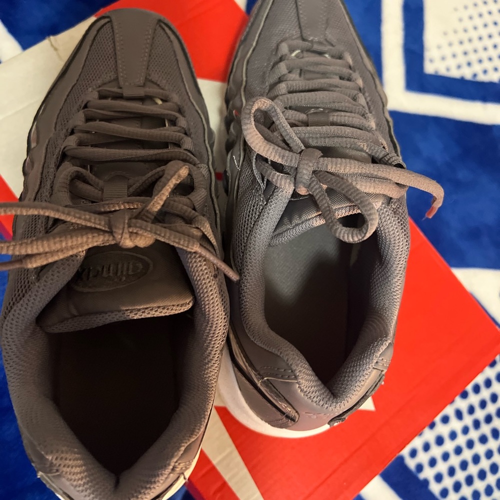 Air max - Picture 3 of 5